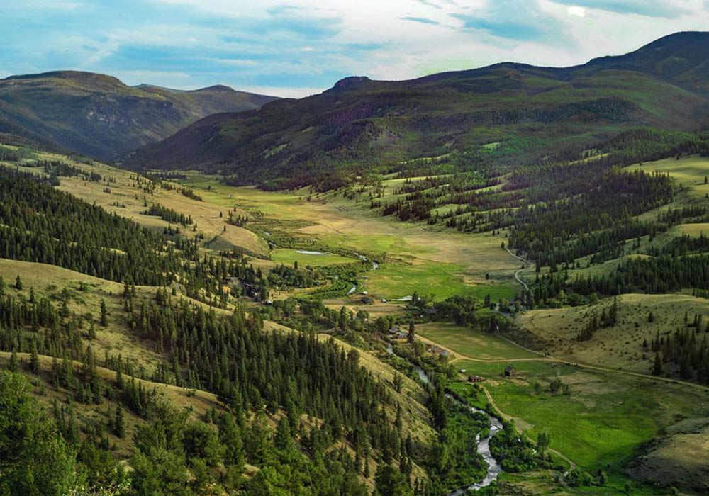 4 UR Ranch stream
